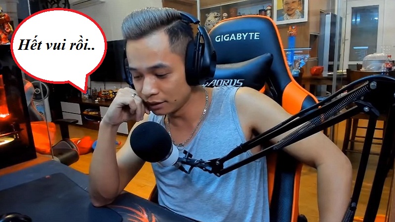 Độ Mixi đứng trước nguy cơ bị Youtube khóa livestream vĩnh viễn