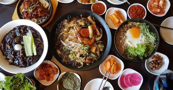 Mâm cỗ ngày Tết của người Hàn Quốc: Không chỉ thịnh soạn mà còn giàu ý nghĩa