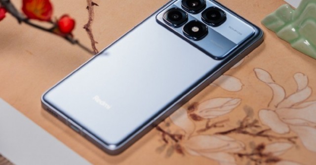 Redmi K80 Ultra lộ mô-đun camera mới, pin 7.500 mAh và sạc nhanh 100W