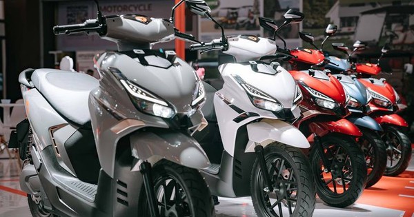 Xe máy giống hệt Honda Vario, nhưng giá rẻ hơn cả chục triệu đồng vừa ra mắt