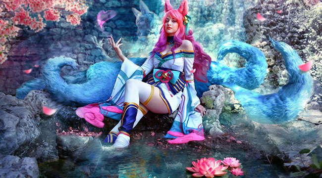 LMHT: Chìm vào mộng cảnh với những màn cosplay Ahri Chiêu Hồn Thiên Hồ đầy mê hoặc