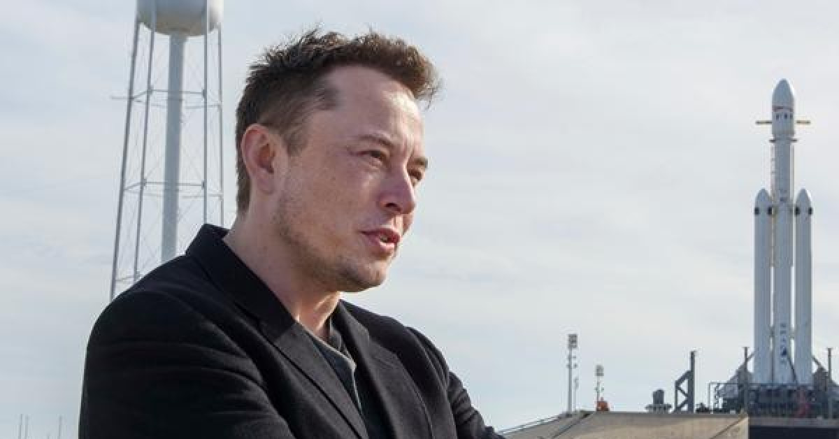 Người giàu nhất thế giới Elon Musk thừa nhận “không có nhà cửa gì”, bất ngờ nữa là chỗ ngủ