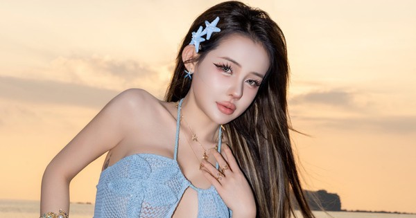 Loạt ồn ào của DJ Ngân 98: Bị cấm diễn vì mặc phản cảm, phát ngôn gây sốc