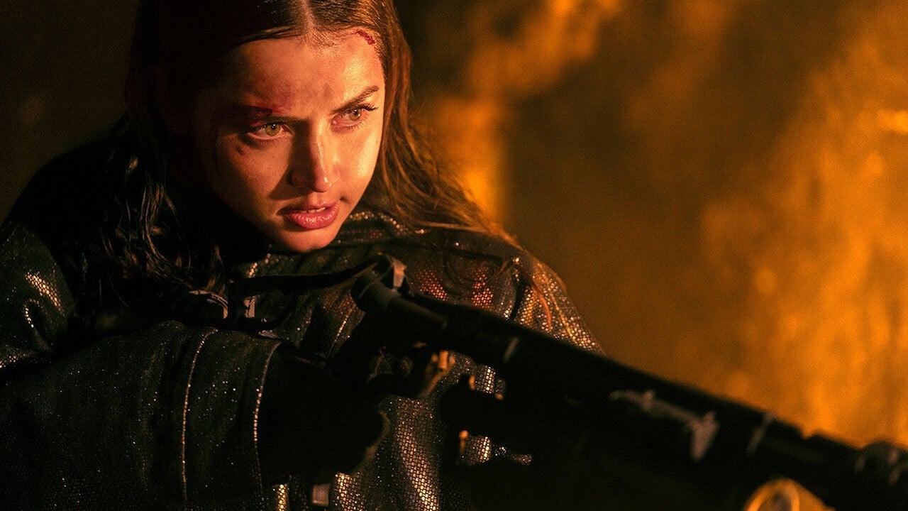 Call of Duty Black Ops 6 Công Bố Hợp Tác Cùng "Bond Girl" Ana de Armas Cho Mùa 4