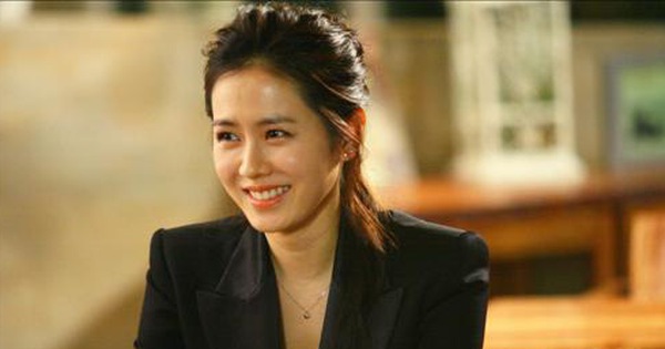 Đào mộ cảnh Son Ye Jin làm cameo ở 