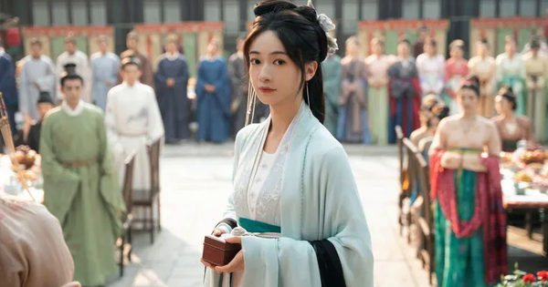 Vội vã tái xuất sau sinh, Ngô Cẩn Ngôn gặp ngay sóng gió hậu trường