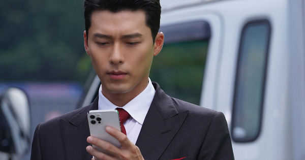 Hyun Bin xuất hiện với thần thái 