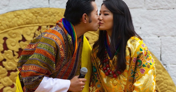Chuyện tình hơn cả cổ tích của Quốc vương và Hoàng hậu Bhutan: Bắt đầu từ một câu nói năm 7 tuổi
