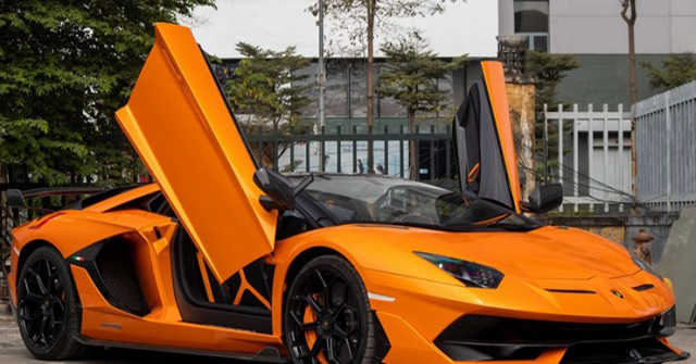 Mua Lamborghini cũ, chàng trai cay đắng phát hiện ra sự thật