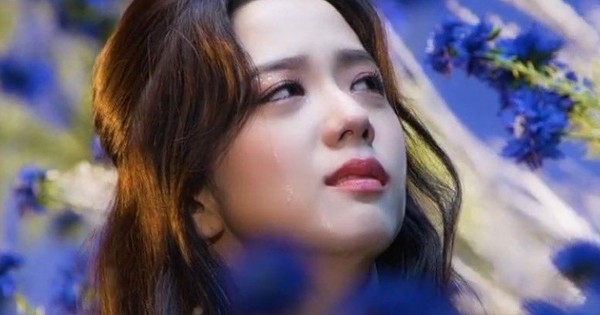 Jisoo (BLACKPINK) bị tấn công, vội lên tiếng xin lỗi cư dân mạng