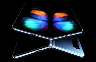 Samsung Galaxy Fold - chiêu bài tiếp thị hay thực sự là con bài thay đổi cuộc chơi?