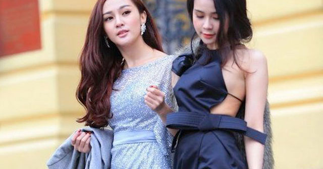 2 hot girl đời đầu xinh đẹp, nóng bỏng đình đám Sài thành nói rõ tin đồn cạch mặt nhau