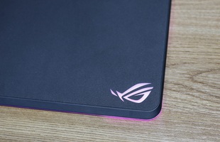 Cận cảnh Asus ROG Balteus Qi - Pad chuột phải sắm cho game thủ dùng smartphone xịn