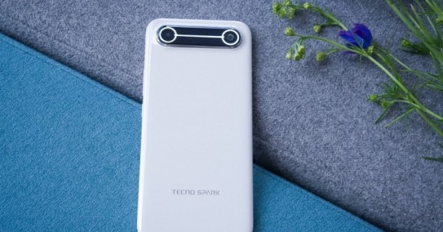Điện thoại mỏng sẽ trở thành xu hướng của năm 2025?