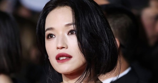 Thư Kỳ đẹp không góc chết, thách thức cả ống kính hung thần ở Cannes