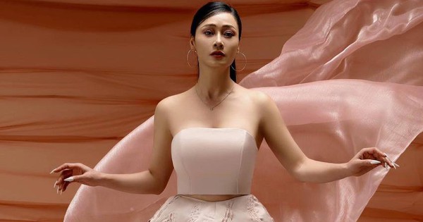 Mỹ nhân có đôi mắt buồn nhất Việt Nam: Trầm cảm suốt 13 năm, U50 mà body bén như thiếu nữ