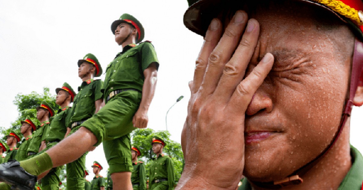 Mồ hôi thấm áo chiến sĩ CAND dưới nắng nóng 40 độ: Những hình ảnh xúc động trên thao trường, hướng đến lễ diễu binh 2/9