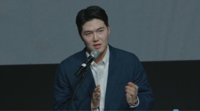 T1 phơi bày sự thật nội bộ: Từ drama Zeus, cạnh tranh Gumayusi-Smash cho đến tân binh Doran