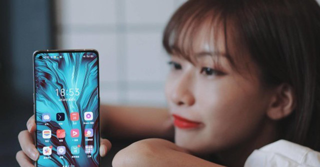 Trên tay Oppo Reno4 Pro vừa về Việt Nam