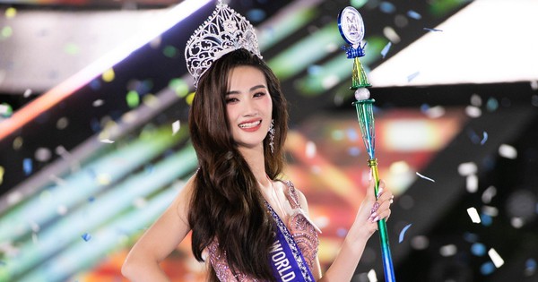 Huỳnh Trần Ý Nhi đăng quang Miss World Vietnam 2023