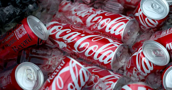 Coca-Cola ra mắt dòng sản phẩm mới theo gợi ý của Tổng thống Trump