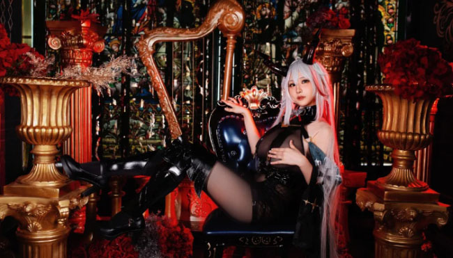 Đến với cosplay Azur Lane Ägir cực kỳ gợi cảm từ cô nàng Youmeko