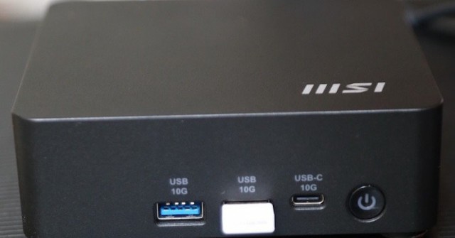 "Gọn lỏn" trong bàn tay, chiếc máy tính này chạy được AI không cần Internet