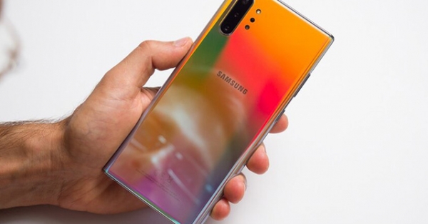 Doanh số smartphone Galaxy Note10 vượt quá mong đợi