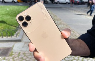 Trang bị 'kính bảo vệ bền nhất thế giới', iPhone 11 Pro vẫn vỡ tan nát khi thả rơi từ độ cao chỉ... 1m
