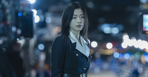 Phim của Jeon Ji Hyun nhận bão tẩy chay vì xúc phạm cả 1 quốc gia, biên kịch có học lịch sử không đấy?