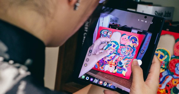 Unfold Club: Khi Galaxy Z Fold7 trở thành cánh tay phải của người trẻ yêu văn hoá