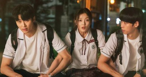 Phim mới của Kim Yoo Jung được khen hết lời: Nức nở vì cái kết, diễn xuất quá tuyệt vời