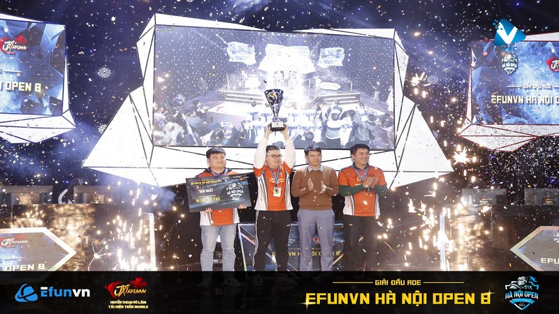 EFUNVN HÀ NỘI OPEN 8 CHAMPIONSHIP: Nỗ lực và màu của những tấm huy chương!