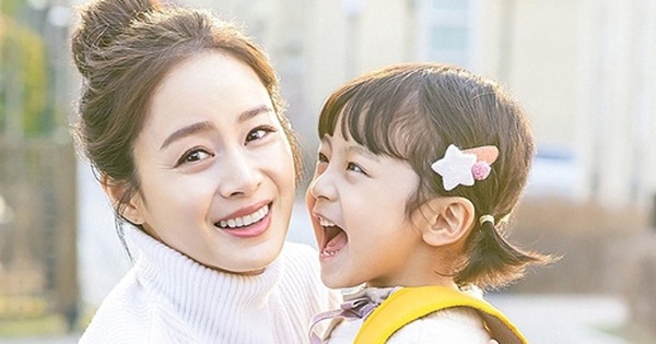 Trầm trồ trước nhan sắc tuổi 40 của Kim Tae Hee ở 