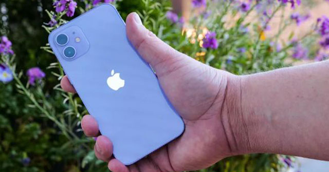 Trên tay iPhone 12 màu Tím - nên mua hay chờ iPhone 13?