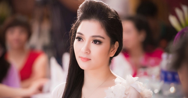 Hoa hậu Nguyễn Thị Huyền: 