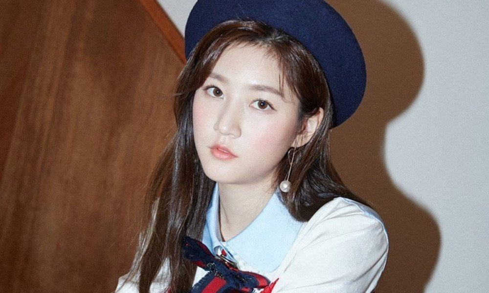 Nữ diễn viên Kim SaeRon lên tiếng xin lỗi vì lái xe khi say rượu dẫn đến tai nạn và có ý định bỏ trốn