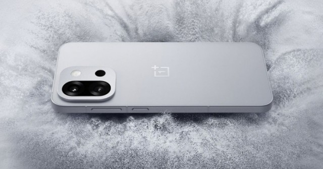 OnePlus 15 lộ cấu hình với pin 7.000 mAh, màn hình phẳng viền siêu mỏng