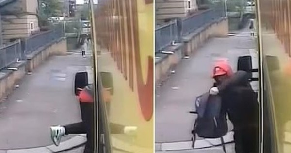 Khoảnh khắc tên trộm táo tợn đập kính xe cấp cứu lấy đồ của nhân viên y tế