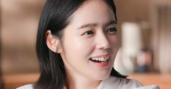 Nghệ sĩ tự xoay xở khi hết thời