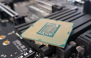 Tin đồn: Intel sắp giảm giá cực mạnh các dòng CPU của mình để cạnh tranh với Ryzen 3000 của AMD