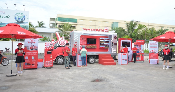 Chuyến xe 5G Viettel: Đưa công nghệ chạm đến từng ngóc ngách miền Tây