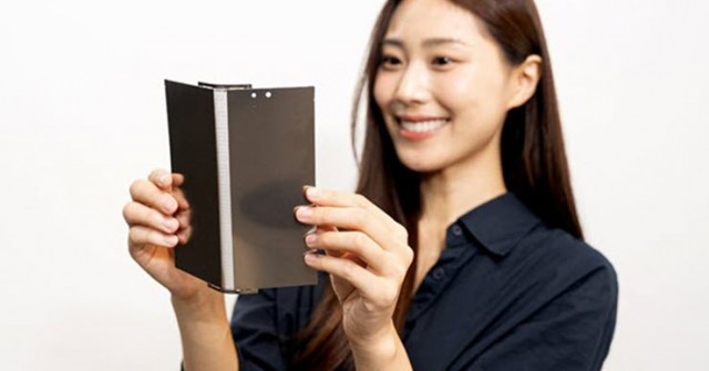 Màn hình Galaxy Z Fold7 bền 10 năm là chiêu trò marketing của Samsung?