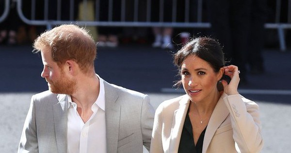 Harry và Meghan bị chê cười