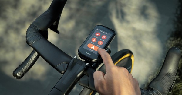 Garmin ra mắt máy tính xe đạp 