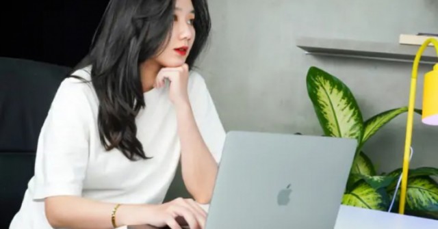 Giá MacBook tháng 8: Giảm tối đa 5 triệu đồng, nhiều ưu đãi cho sinh viên