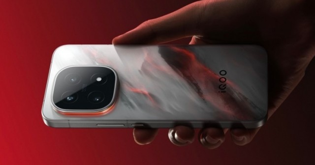 iQOO 15 lộ diện với thiết kế đổi màu, màn 2K AMOLED, pin 7.000 mAh