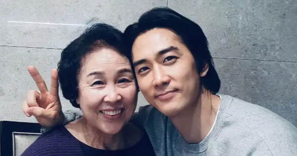 Song Seung Hun và lời chia sẻ cảm động dành cho mẹ