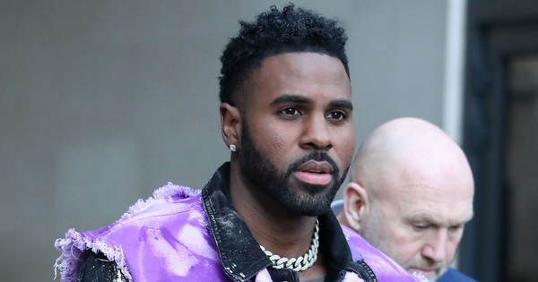 Ngôi sao ca nhạc Jason Derulo đến TP HCM