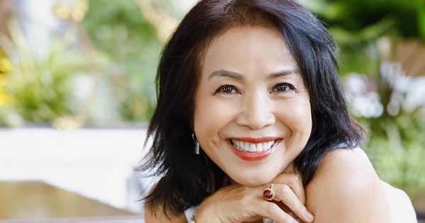 Mỹ nhân Việt cả đời được gọi là "vedette của showbiz", xuất thân hoàng tộc mới chấn động